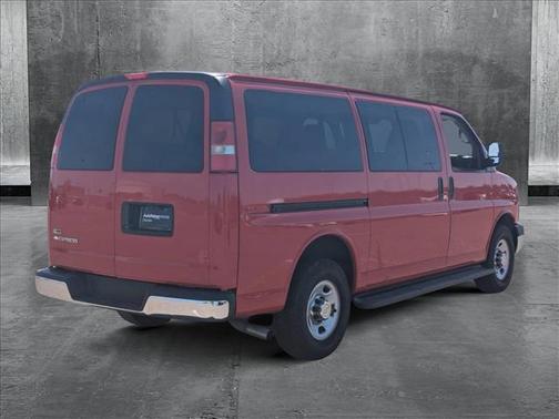 2011 Chevrolet Express 2500 LT