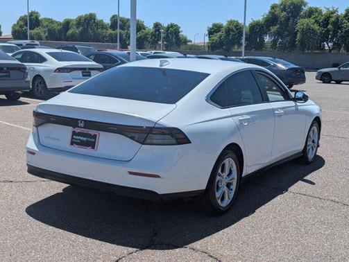 2025 Honda Accord LX 1.5T