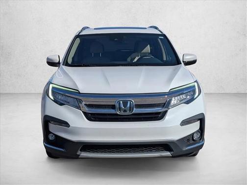 2022 Honda Pilot Touring 8-Passenger