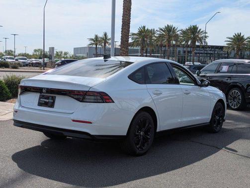 2025 Honda Accord Sport SE 1.5T
