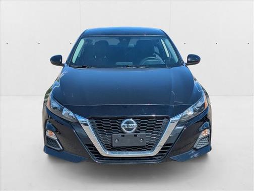 2022 Nissan Altima S FWD
