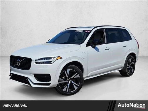 2022 Volvo XC90 Recharge Plug-In Hybrid T8 R-Design 7 Passenger