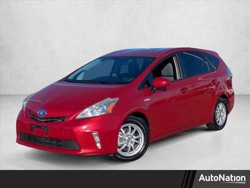 2013 Toyota Prius v Three