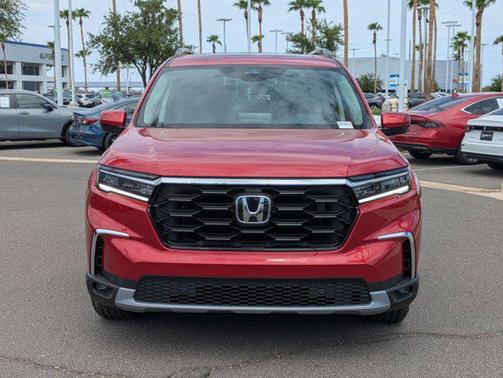2025 Honda Pilot Touring 8-Passenger