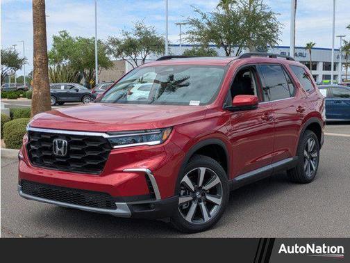 2025 Honda Pilot Touring 8-Passenger