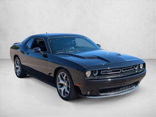 2015 Dodge Challenger R/T Plus