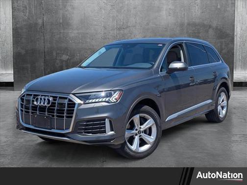 2024 Audi Q7 45 Premium Plus