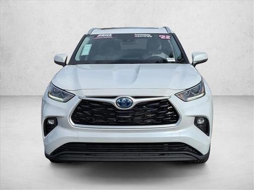2022 Toyota Highlander Hybrid XLE