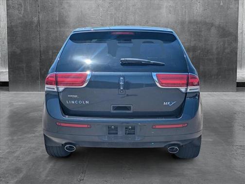 2013 Lincoln MKX Base