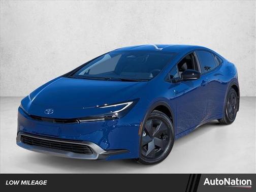 2026 Toyota Prius Plug-In Hybrid SE