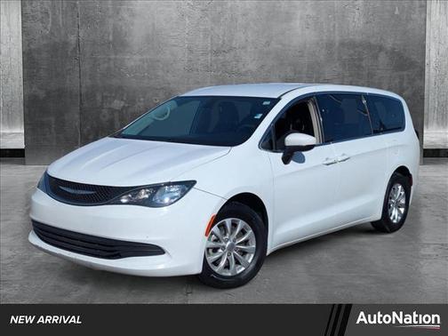 2018 Chrysler Pacifica LX