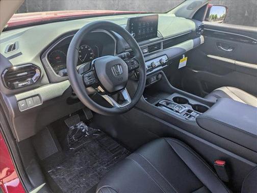 2025 Honda Pilot Touring 8-Passenger