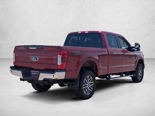 Ruby Red Metallic Tinted Clearcoat 2017 Ford F-250 Lariat