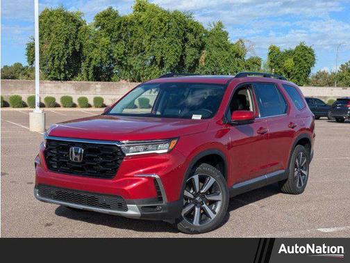 2025 Honda Pilot Touring 8-Passenger