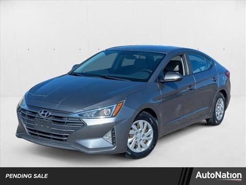 2019 Hyundai ELANTRA SE