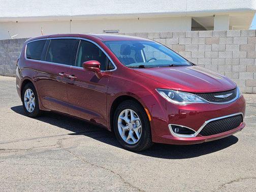 2019 Chrysler Pacifica Touring Plus