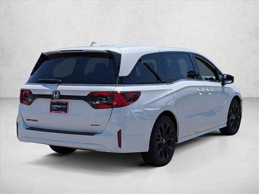 Platinum White Pearl 2026 Honda Odyssey Sport-L