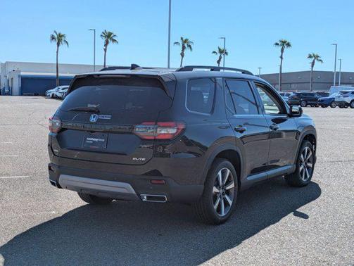 2025 Honda Pilot Elite