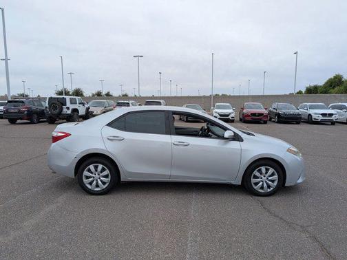 Classic Silver Metallic 2015 Toyota Corolla LE