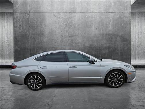 2020 Hyundai SONATA SEL Plus