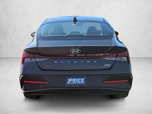 2024 Hyundai ELANTRA HEV Blue