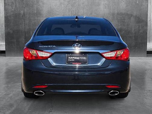 2013 Hyundai SONATA SE