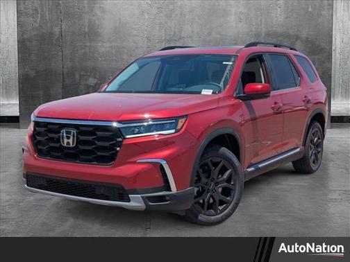 2025 Honda Pilot Touring 8-Passenger