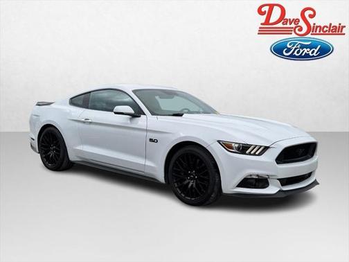 2017 Ford Mustang GT Premium