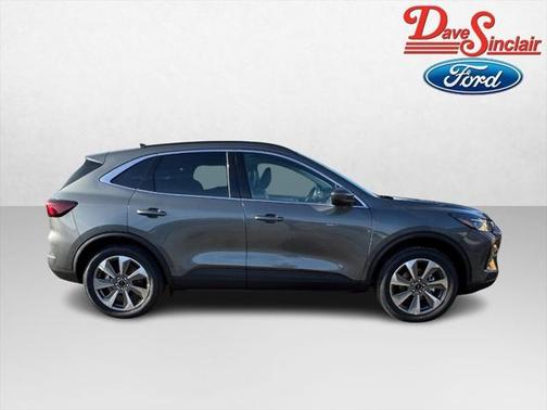 2025 Ford Escape Platinum