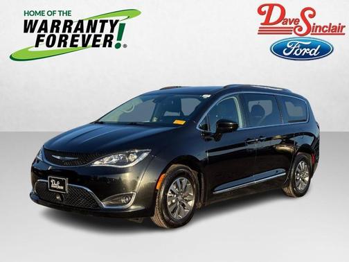 2020 Chrysler Pacifica Touring-L Plus