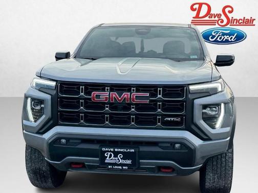 2024 GMC Canyon AT4