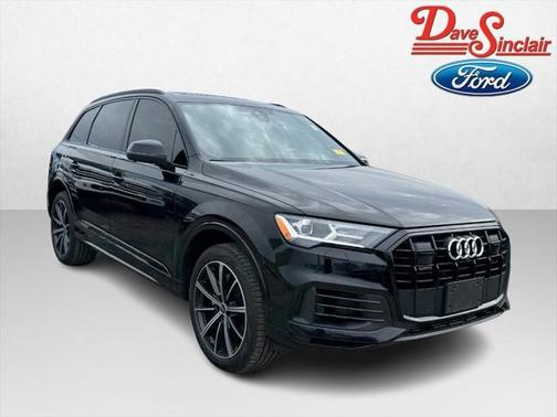 2023 Audi Q7 55 Premium Plus
