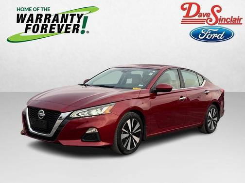 2021 Nissan Altima 2.5 SV