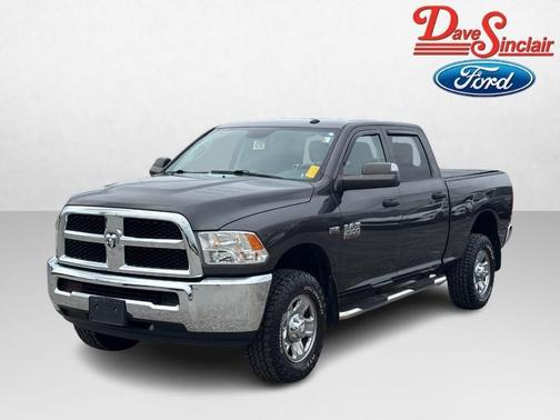 Granite Crystal Metallic Clearcoat 2018 RAM 2500 Tradesman Crew Cab 4x4 6'4' Box