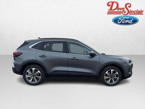 2025 Ford Escape Platinum