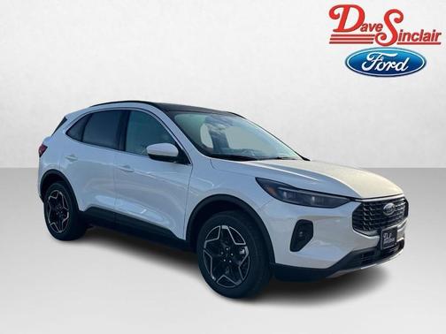 2026 Ford Escape Platinum