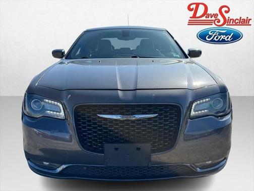 2016 Chrysler 300 S
