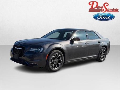 2016 Chrysler 300 S
