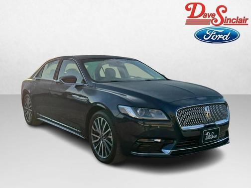 2017 Lincoln Continental Select
