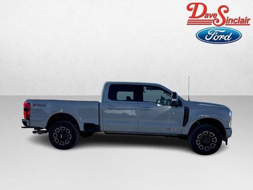 2025 Ford F-250 Platinum