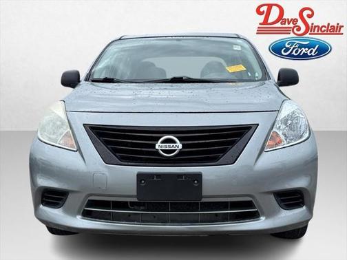 2014 Nissan Versa 1.6 S