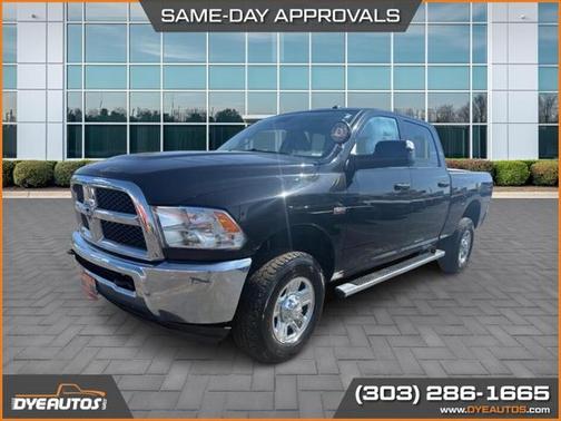 2017 RAM 2500 Tradesman Crew Cab 4x4 6'4' Box