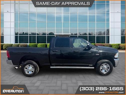 2017 RAM 2500 Tradesman Crew Cab 4x4 6'4' Box