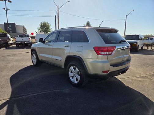 2011 Jeep Grand Cherokee Laredo