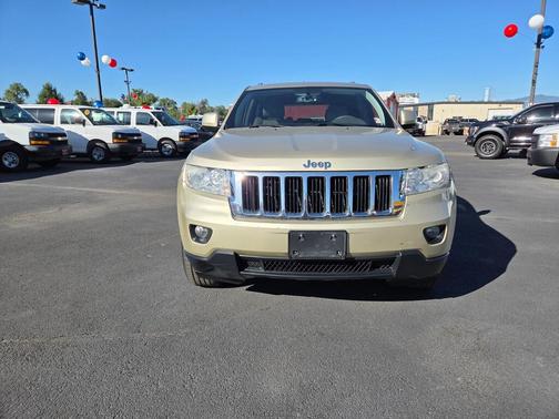 2011 Jeep Grand Cherokee Laredo