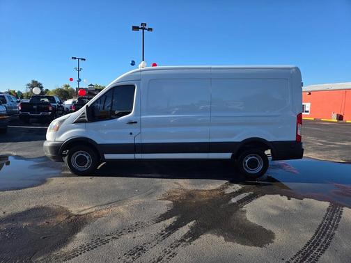 2017 Ford Transit-250 Base