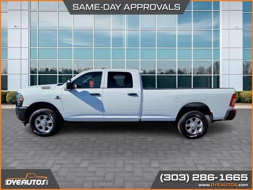 2023 RAM 2500 Tradesman Crew Cab 4x4 8' Box