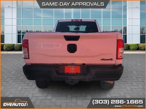 2023 RAM 2500 Tradesman Crew Cab 4x4 8' Box