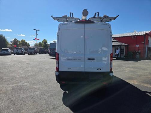 2022 Ford Transit-350 Base