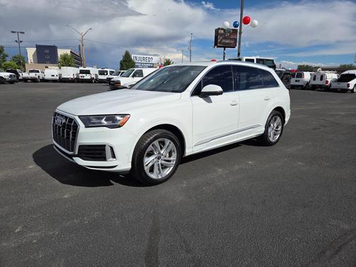 2021 Audi Q7 45 Premium